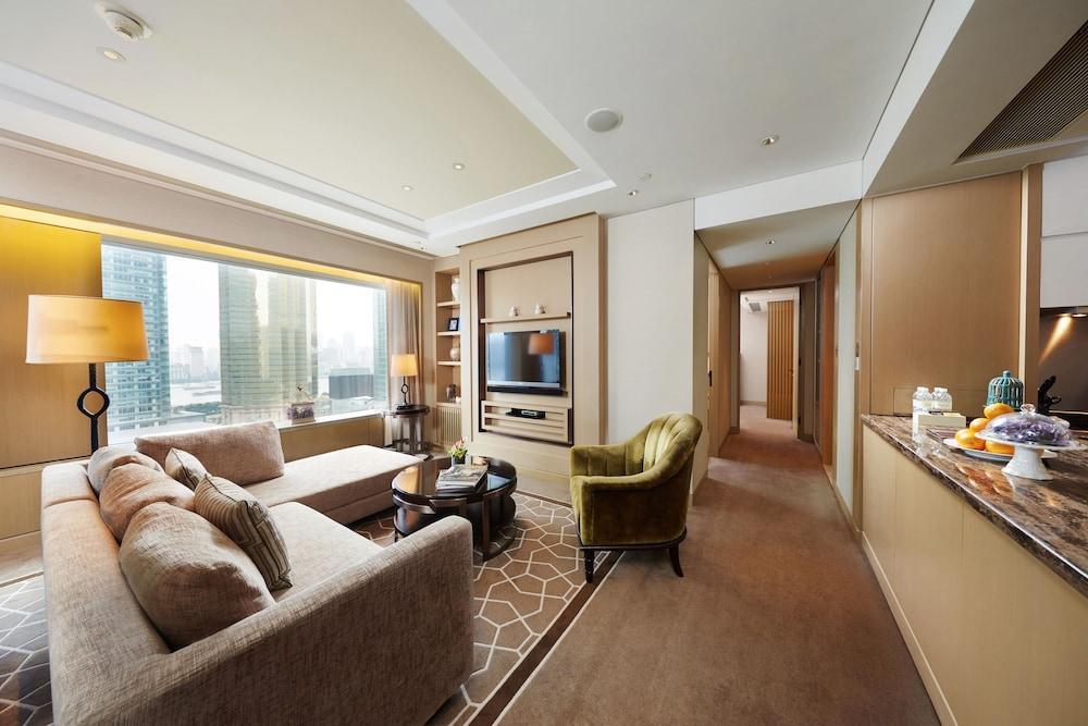 Ifc Hotel Shanghai